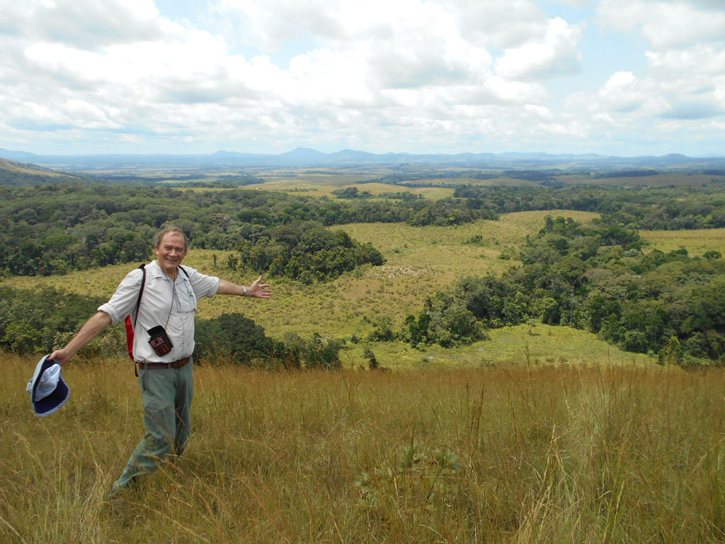 Prof William Bond in the grasslands of Lope Park, Gabon – a 5,000 square kilometre UNESCO World Heritage Site consisting of rainforest and grassland savannahs. The western lowland gorilla and countless other mammals and bird species have found refuge in this diverse landscape.